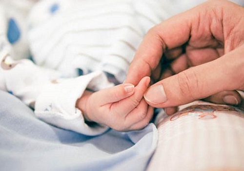 美国试管婴儿促排方案：保卵针的注射时间与作用