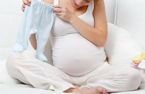 为什么说美国试管婴儿是久备不孕家庭的理想选择？